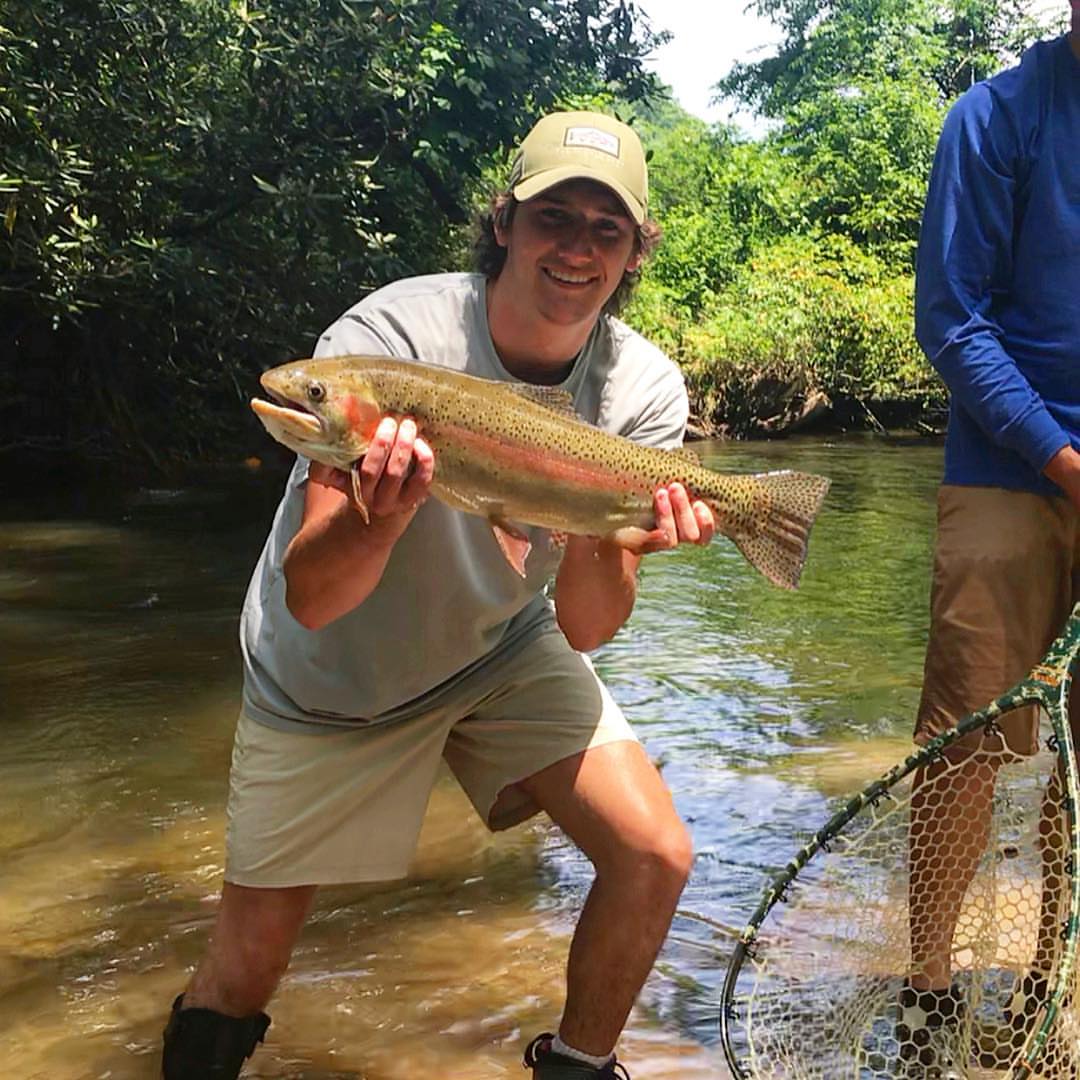 BRFlyFishing's tweet photo. @c.r.reynolds caught some big girls the other day with  #brffamily guide @reecepanter9 . . . . . . . 

#brff #BRFFamily #blueridgeflyshop #blueridgeflyfishing  #blueridgemountains #blueridgegeorgia #flyshop #flyfishing #flytying  #fishing #trout #rainbowtrout https://t.co/H4Cp6vqF6H