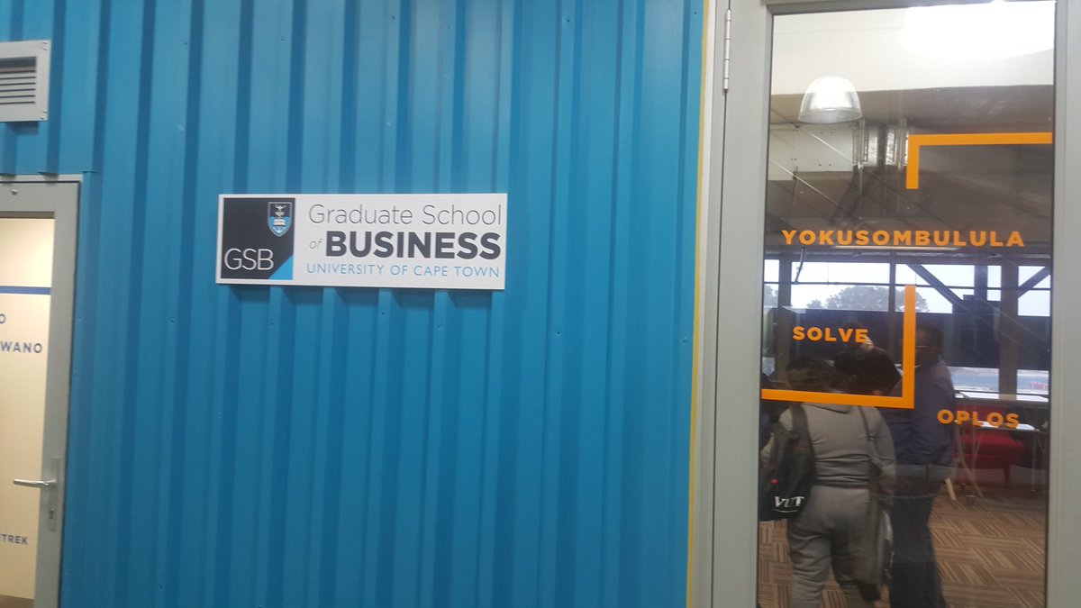 shabierja's tweet image. #EDHE2018 4th stop technical tour @MTNza #Solutionspace @HigherEduGovZA in #Philippi @UCT_news @uctgsbsolutions