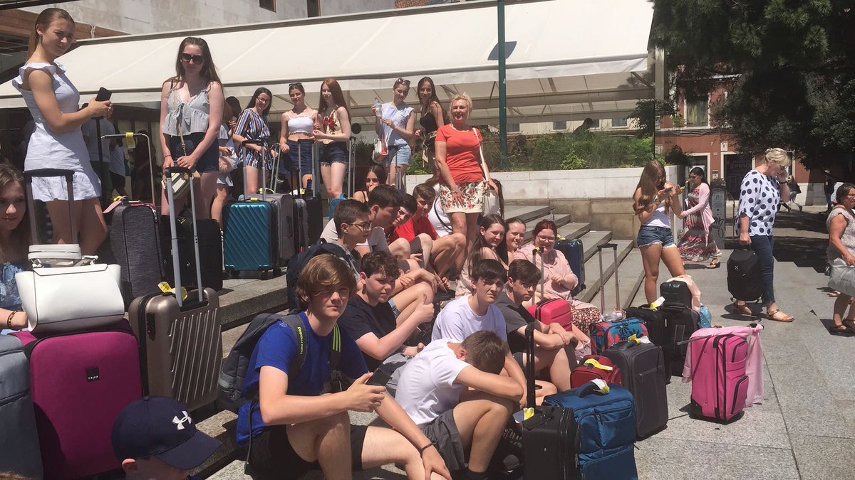 DLS_St_Helens's tweet photo. We have said goodbye to wonderful Rome and are on our way to Venice! https://t.co/MsRWWOXAXw