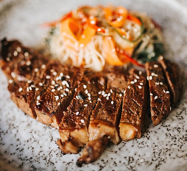Mitrawicks1's tweet photo. The best steak restaurants in #London? https://t.co/uR8ynimyJt new article in @7starlifemag #steak #finedining #food @worldsendmarket @SandWollenskyUK https://t.co/7qgZuRzDNL