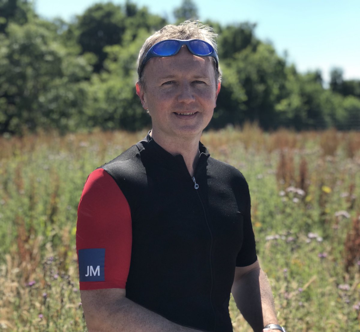 JacobsMassey's tweet photo. Big thanks to Jonathan Cooper for our invitation @NEC_Display_UK “Hampshire Hill Tour” 40mile bike & beer! Stuart Cameron - legendary navigator @CacheMediaLtd Arthur Jackson, Ross Burling @LEDAbsen @JacobsMassey @AVTechEurope @AVCulturalForum #avtweeps #LED #JMjobs done! https://t.co/xbtk5vGbMU