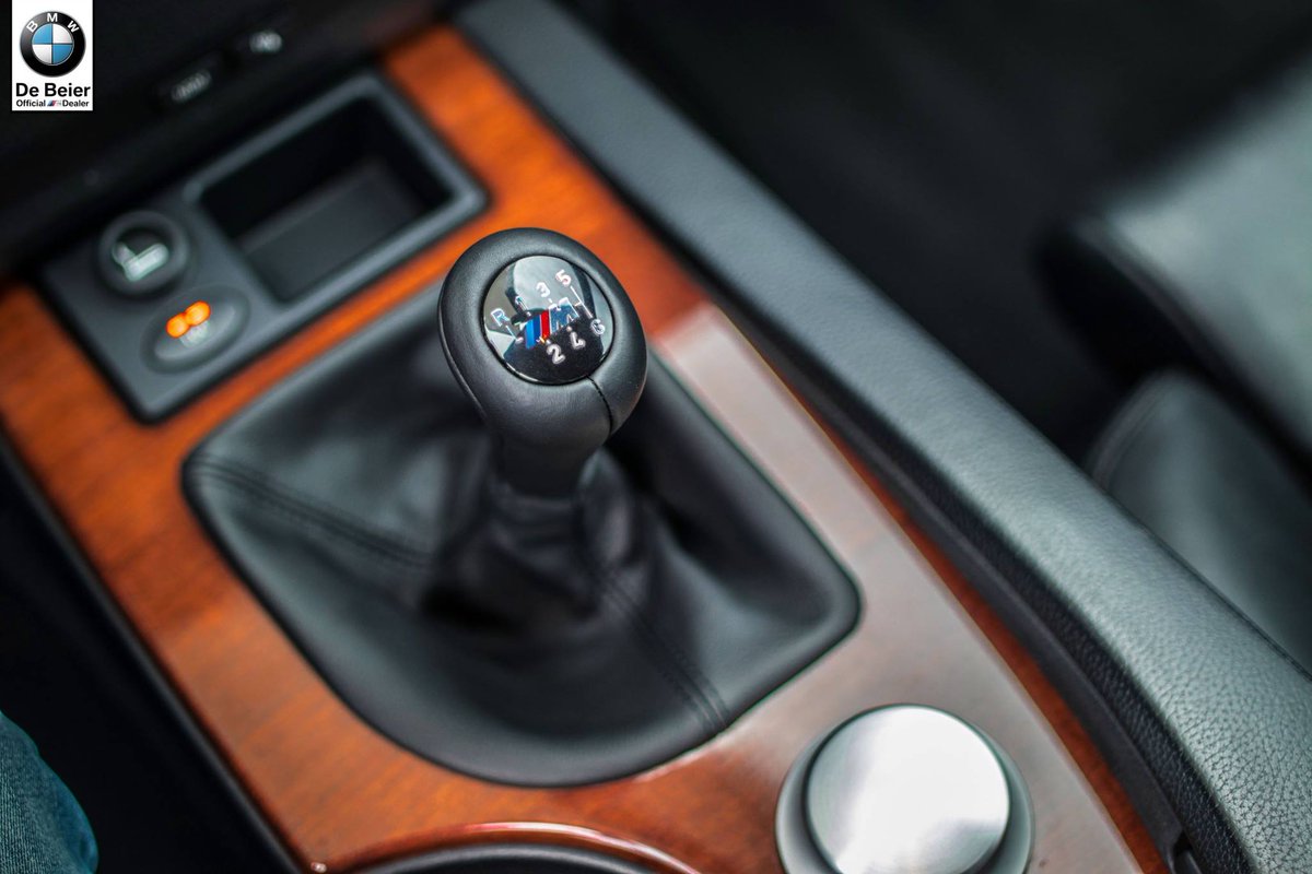 offenga's tweet image. LEES| Hebben jullie dit over voor een handgeschakelde #BMW #M5? 
Lees hier: ow.ly/TAG930kE569