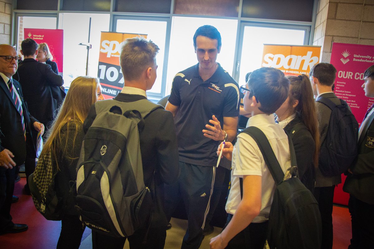 sunderlanduni's tweet photo. We've had so much fun at the careers fair as part of #WorkDiscoveryWeek 2018 @StadiumOfLight meeting hundreds of students and getting them thinking about their future careers @WDWSunderland https://t.co/KPqeA9yCXQ