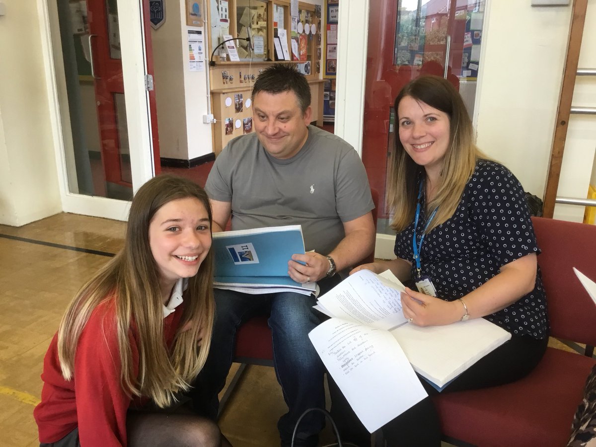 WellfieldMiddle's tweet photo. Proud parents at our Key Stage Three Book Look today. #WMSBookLook https://t.co/bhK9RuEQPN