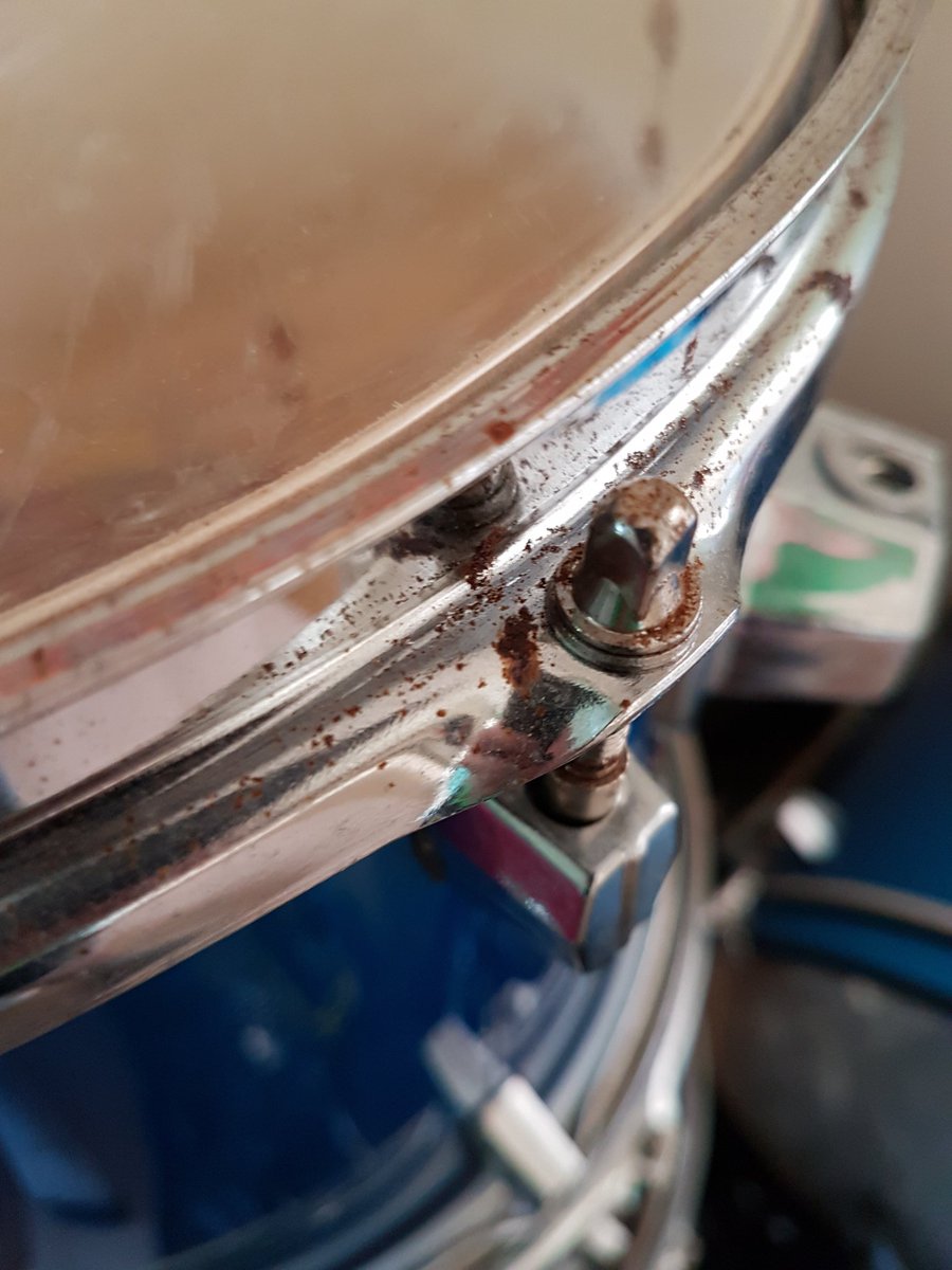 _TheEchoLab's tweet photo. Cleaning up this old session pro kit today! #drums #kit #drumkit #maintenance #sessionpro #cleaning #rustremoval #revamp #technician #drumming #drummer #oldkit #hardware https://t.co/lOhHDnjEd7