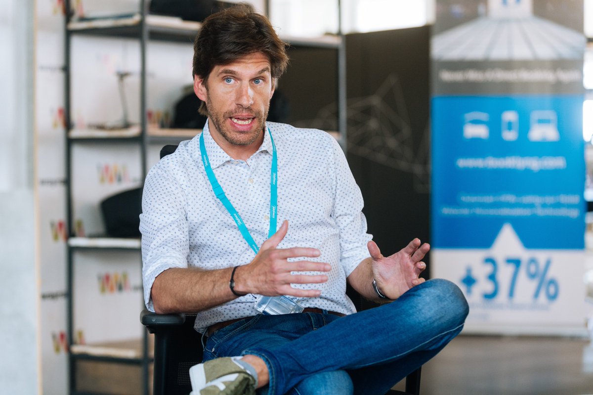 Marti Escursell <a href="/martiescursell/">Martí Escursell</a>, Bonsai partners, at the <a href="/Wayra/">Wayra</a> Bootcamp in Barcelona today! 
<a href="/OpenFuture_/">Telefonica Open Future</a> <a href="/Telefonica/">Telefónica</a> @WayraES <a href="/WayraUK/">Wayra UK</a>
View live images here: Splen.to/wayrabc
#WayraBootcamp #Wayra #PhotographersOnDemand