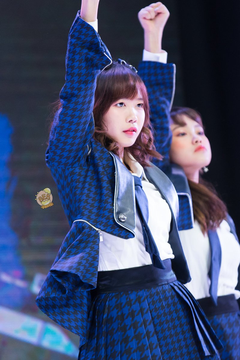 eightEeight48's tweet image. รวมความเท่และสดใสของบอสวันนี้จ้า~ ♥️
#PupeBNK48 #BNK48 #8E8
ดูรูปเซ็ตนี้เต็มๆได้ที่ facebook.com/eightEeight48/…