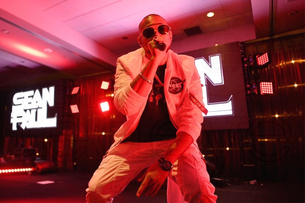 worldREDEYE's tweet photo. PHOTOS UP - Give From the Heart #InspIRIE Dinner Gala at @EdenRocMia @IRIE @irieweekend
https://t.co/xHbicjQwaw https://t.co/LfUSqgs41U