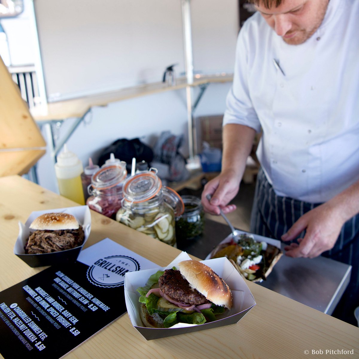 mshedbristol's tweet photo. When the weather says BBQ, we BBQ #Grillshack https://t.co/SpwCfoxBQO