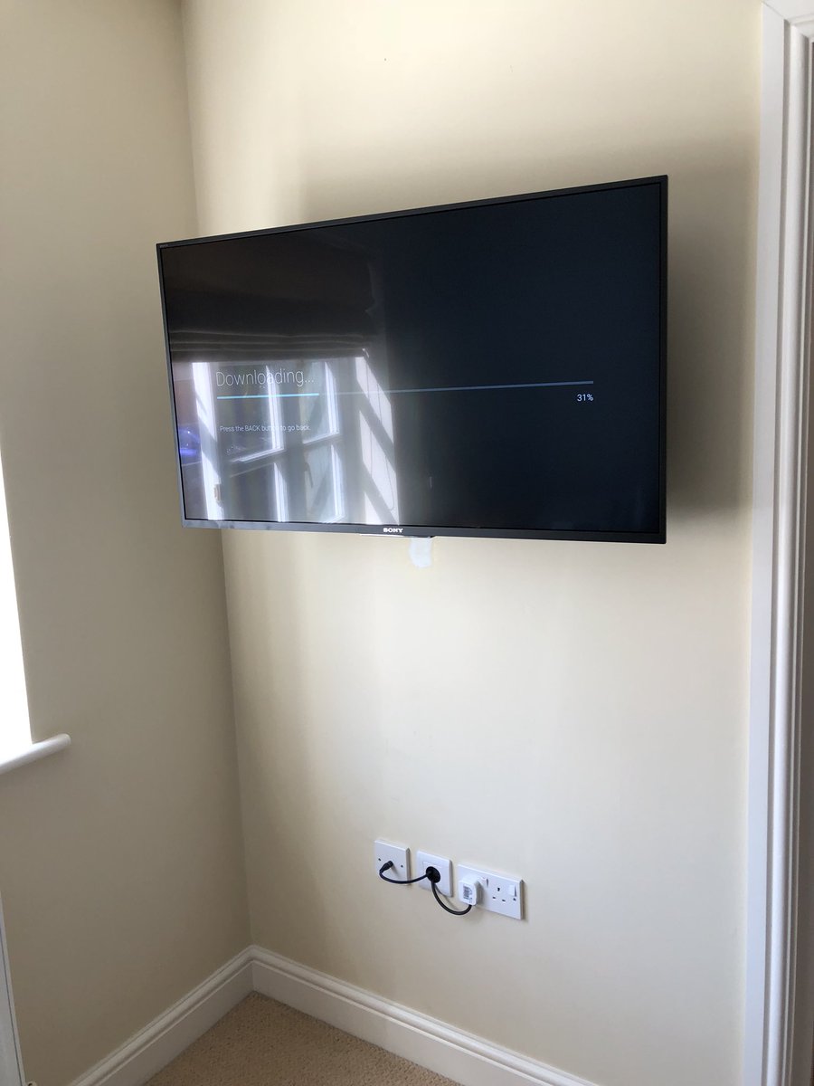 smc_solutions's tweet image. Another successful installation for a nice new client. #anotherhappycustomer #niceinstall