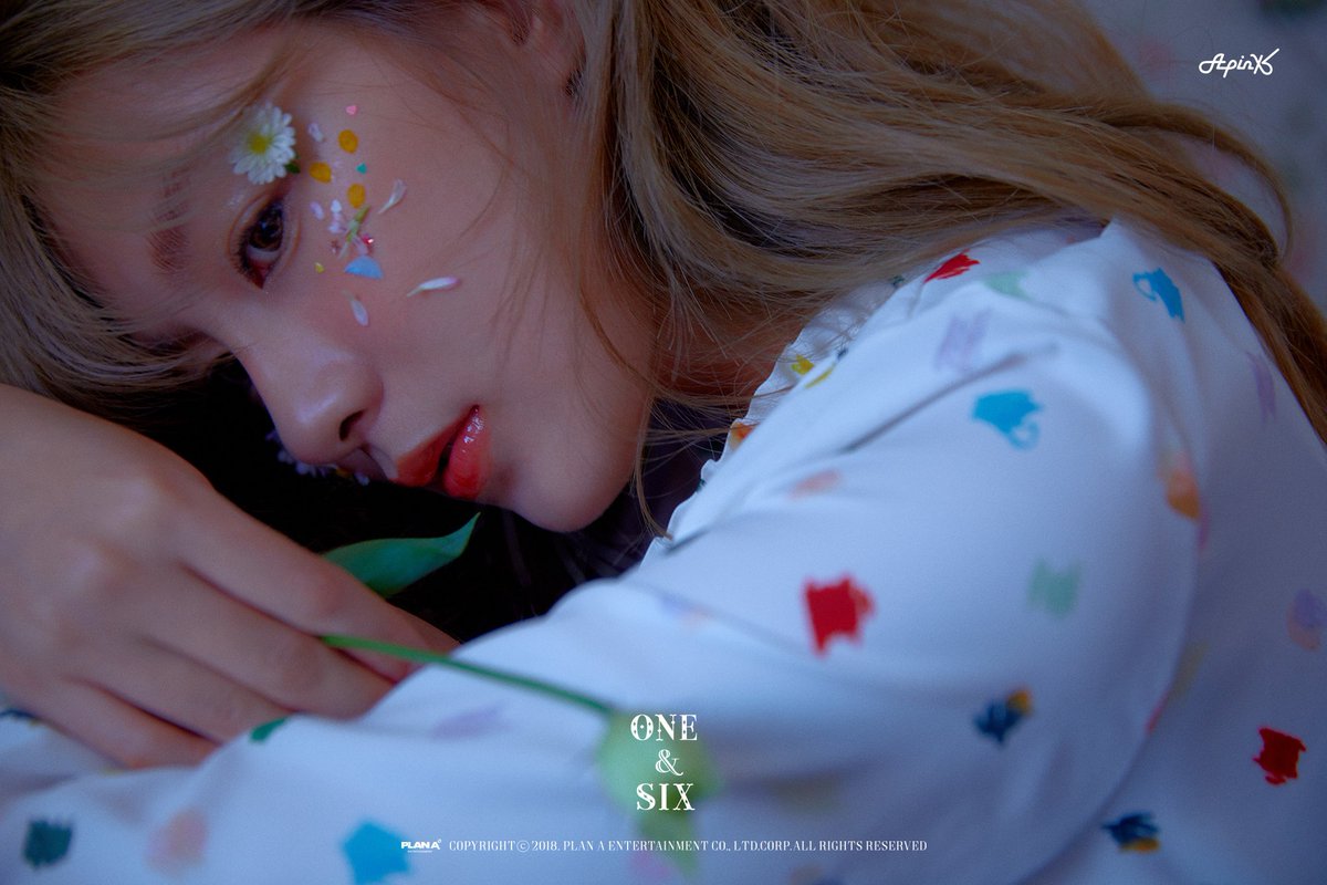 [APINK WEIBO] Apink_official: Apink 7th Mini Album [ONE &amp; SIX]

HAYOUNG Image ... kpopsnaps.com/p/425638364412… #kpopsnaps
