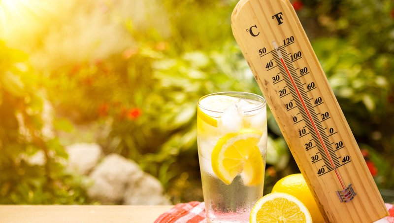 Happy Freeform #Friday! The next few days are going to be extremely hot so we wanted to take a minute to remind everyone to stay hydrated, wear plenty of sunblock, and stay indoors if you start to feel sick from the heat. #heatwave