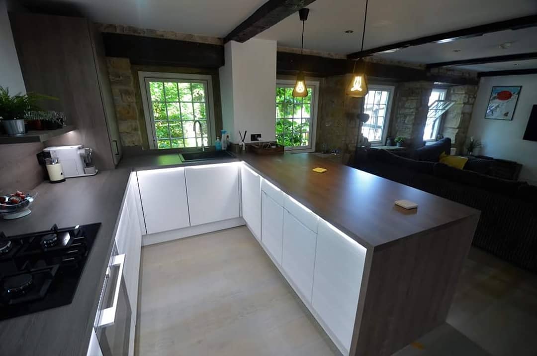 S10Kitchens's tweet image. We are thrilled with the end result of this project. #industrialdesign #londonlook #urban #interiorstyling

@Masterclasskitc @Masterclass_AW @SiemensHomeUK @smeguk @PLUMEN @HafeleUK @ElicaHoodsUK