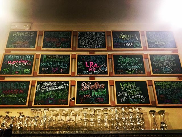 HomoSibaris's tweet photo. Estrenamos #taplist y horario de verano!!Sábado y domingo a partir de la 13h con nuestras #tapas #cervezaartesanal #vermut #terrazeo Te esperamos con #ipa9 #tarasboulba #dieuduciel #dougalls #ayinger #populus #homosibaris #loverbeer #yakka https://t.co/eO1WqXtlEp https://t.co/93y0VLfiKs