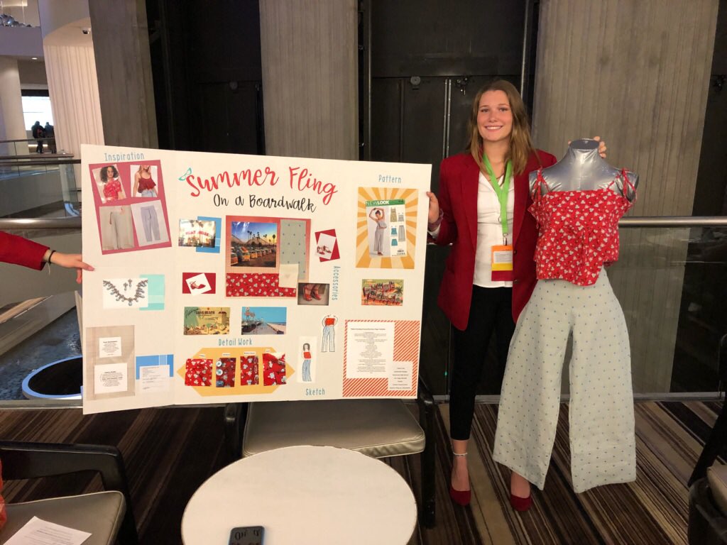 ChloeTrail's tweet photo. For some reason the judges didn’t like it but it’s ok cuz I think it’s amazing!! And I got a super cool opportunity for nationals https://t.co/M2m0HeUjl8
