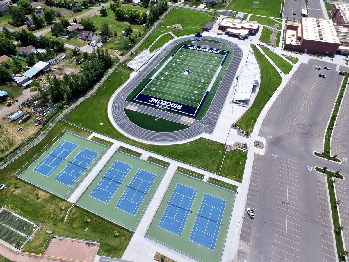 jdeaster11's tweet image. It’s @FieldTurf Friday time!This week we will give you some Cache!🤑😲As in Cache Valley School District!Special thanks 4 their trust in us 2 supply their turf, @BeynonSports tracks, &amp;amp; tennis courts at all their High Schools!⚽️🏈#Thanks #leaveitallonthefield #makingfastlookgood