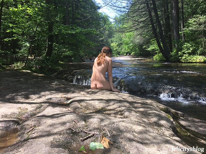 Felicity Jones Twitterren: "Updated: My review & guide to the nude section of the #MohonkPres...