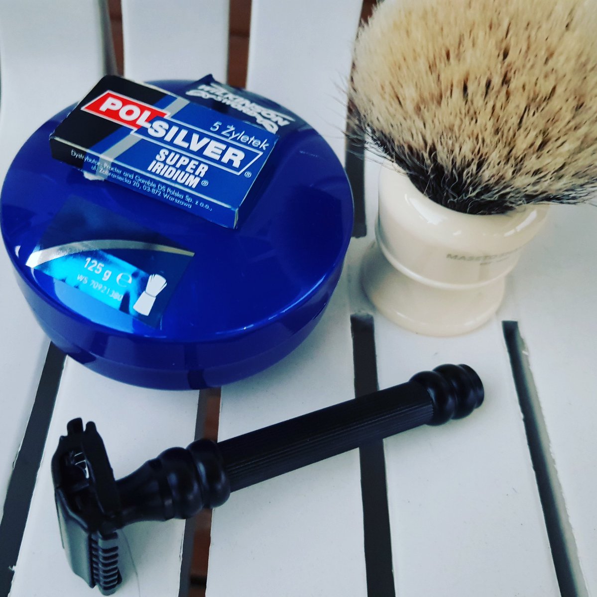shave7razor's tweet photo. #SOTD #faceshave #pearl #TTO #SBF11 #OpenComb #polsilver #iridium #willkinson #soap #wetshave #wetshavers #shaving #shave #shave7razor @shave7razor #Oslo #Norway #wetshaveloyalists #friday #weekend #shavelikeaman #shavelikeyourgrandpa #BBS #shaveoftheday
@Allwetshavers https://t.co/gfRWzLr1D4