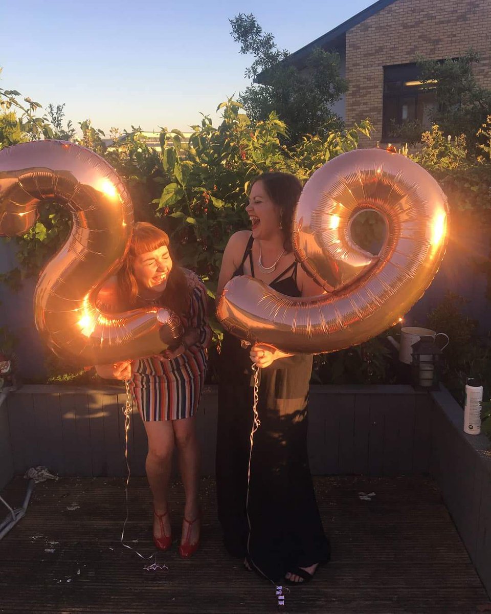 kenno_e's tweet photo. Enjoying our birthday celebrations 😍😂
#29
#Junebabies
#sunny 
#laughing 
#friendsfolife https://t.co/i6u6tPpiY1