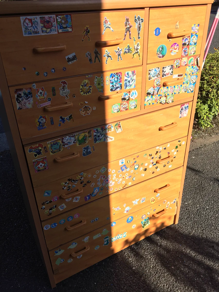 タンスあるある？タンスとしての人生を全うしたタンスが捨てられているｗｗｗ