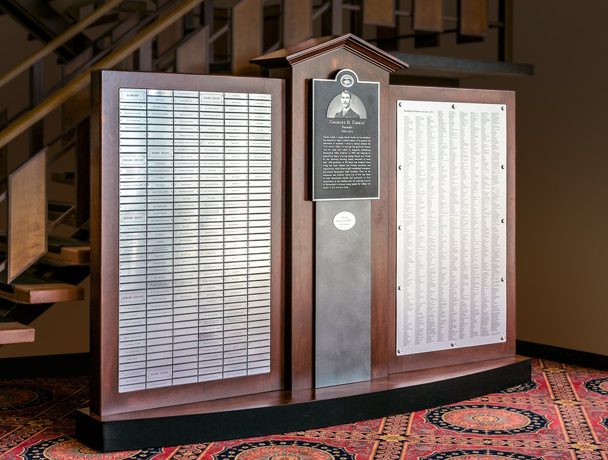 DeverDesigns's tweet image. Installation of SVA recognition pieces. deverdesigns.com/portfolio/shen… We were honored to be a part of this beautiful project. Thank you @JanelHaasWare for bringing us on board and #SVAClassof2017 for your generosity! #ShenandoahValleyAcademy @SVAAlumniAssoc #SVAAlumni #Grateful