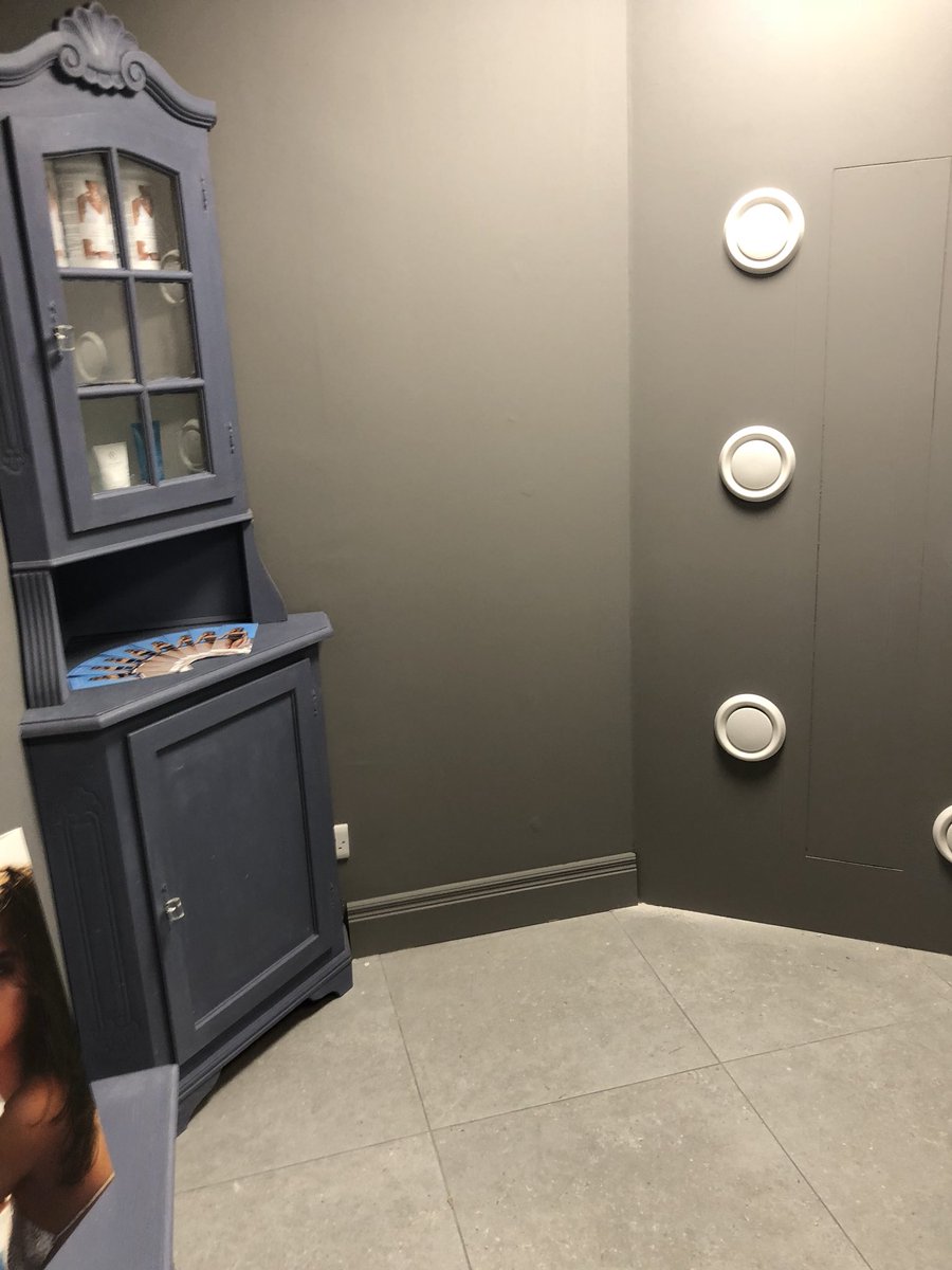 <a href="/NBelfasthour/">NorthBelfastHour</a> <a href="/NorthCityBC/">North City Business Centre</a> <a href="/castlelocksdiy/">Castle Locksmiths & DIY</a> @AudreyMurraywbp <a href="/AdmorBusiness/">Admor Business Solutions</a> @gavanwall @BreezeDryclean1 <a href="/cliftonbelfast/">Clifton House Belfast</a> <a href="/DirtyCarsWanted/">Dirty Cars Wanted</a> <a href="/LoveRossis/">Rossi's Belfast</a> <a href="/Mannys_chips/">Mannys Fish & Chips</a> @belfastbooks @redofficesupplies @siobhammcguigan finally got everything sorted for r new spray tan business ♥️