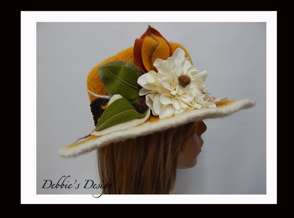 debbiesdesign's tweet photo. https://t.co/Mr4a8kGVnW, women's felted hat, women's felted cloche, women's handmade cloche hat, women's formal hat https://t.co/QfKQaPPeZ1