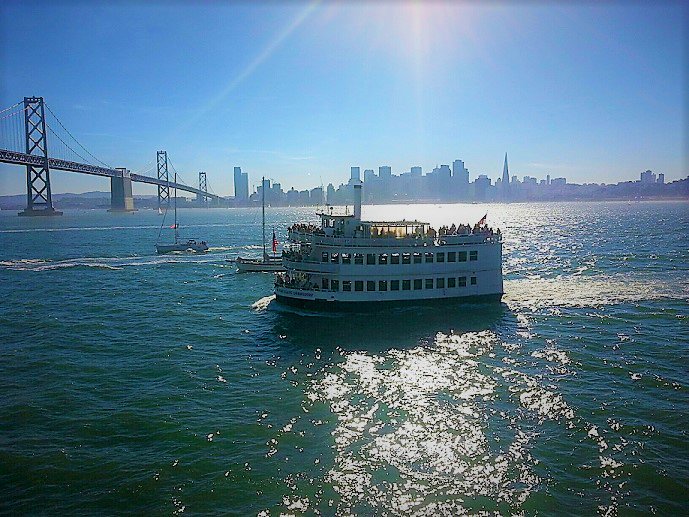 CommodoreEvents's tweet photo. Plan your amazing Summer or Fall #corporateevent on the classic, elegant #FumeBlanc! Remember Fall weather is the best weather in the Bay Area. #baycruise #commodoreevents 
Learn more about the Fume Blanc here:  https://t.co/8UxXZaXRWe https://t.co/h97pi1oXGs