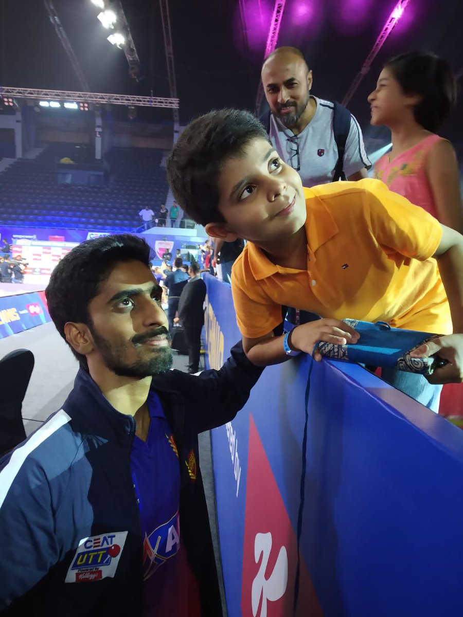DDTTCofficial's tweet photo. Nothing can beat the support we received from the crowd tonight π
Thanks to each and every one of you, and we promise to give you all a great show in the final on Sunday ππβ‘
#DSvMU #TurnTheTables #EasyEndsHere #UpTheGame https://t.co/NCD8jorXVW
