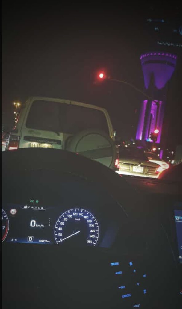 .،
لكِ النصيب الأكبر من الذكريات 
ولي الأكبر من الحزن ..،