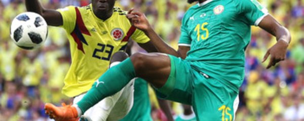 Diafra Sakho claque la porte de l'équipe nationale L’élimination des Lions du Sénégal en Coupe du monde fait ses premières victimes. En effet, selon une source de votre site SPORT221, l’attaquant sénégalais, Diafra Sakho, a pris la décision d’arrêter... riopost.net/Diafra-Sakho-c…