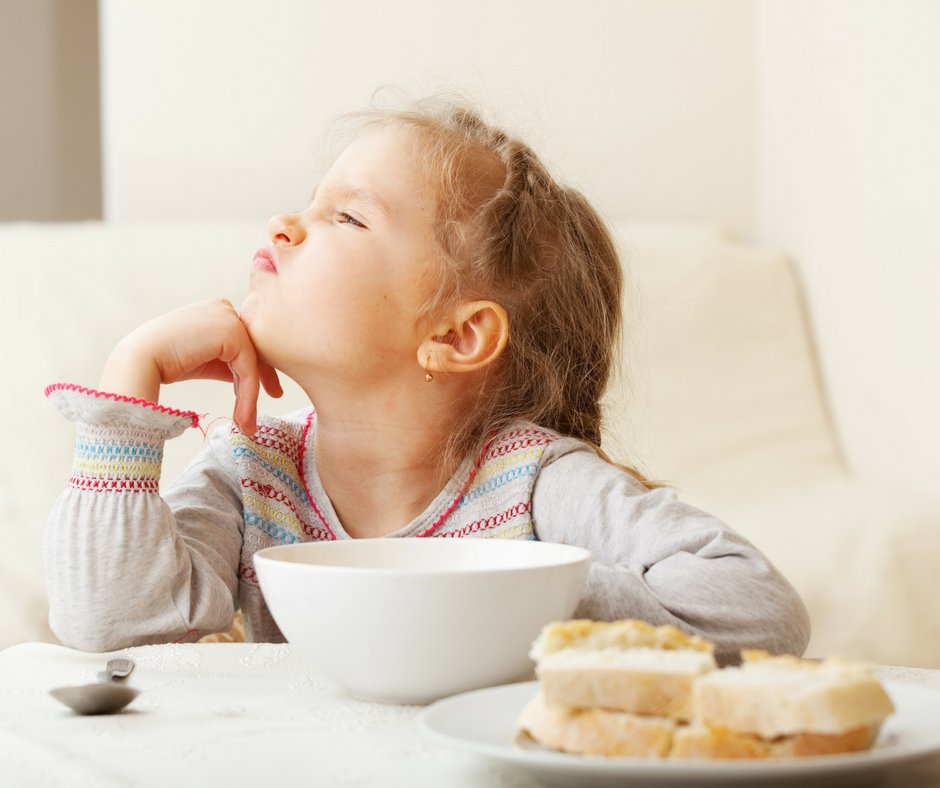 ThinkEatTrain's tweet image. Getting kids to eat healthy is tough but we've listed some of the best ways here. ow.ly/ssYX30kJq8Y