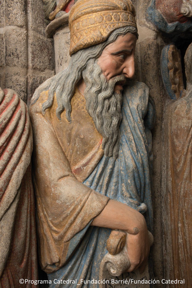 Compartimos algunos ejemplos que ilustran el resultado de la restauración del Pórtico de la Gloria. 👉fundacionbarrie.org/before-after/2… 👉fundacionbarrie.org/before-after/1… 👉fundacionbarrie.org/before-after/7/