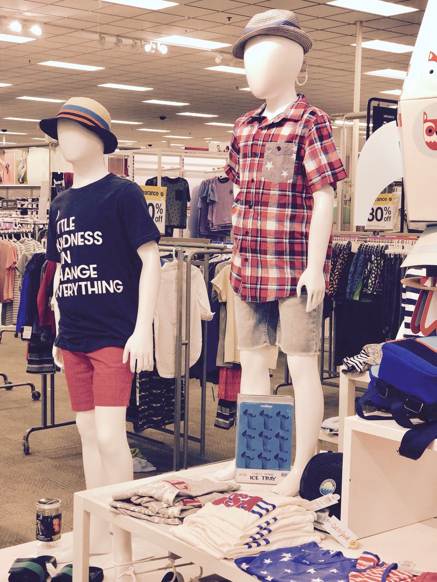 Remodeled, refreshed and ready for the 4th! 🇺🇸🇺🇸 #OwnTheHoliday #RedWhiteAndForYou #TheGreat1788