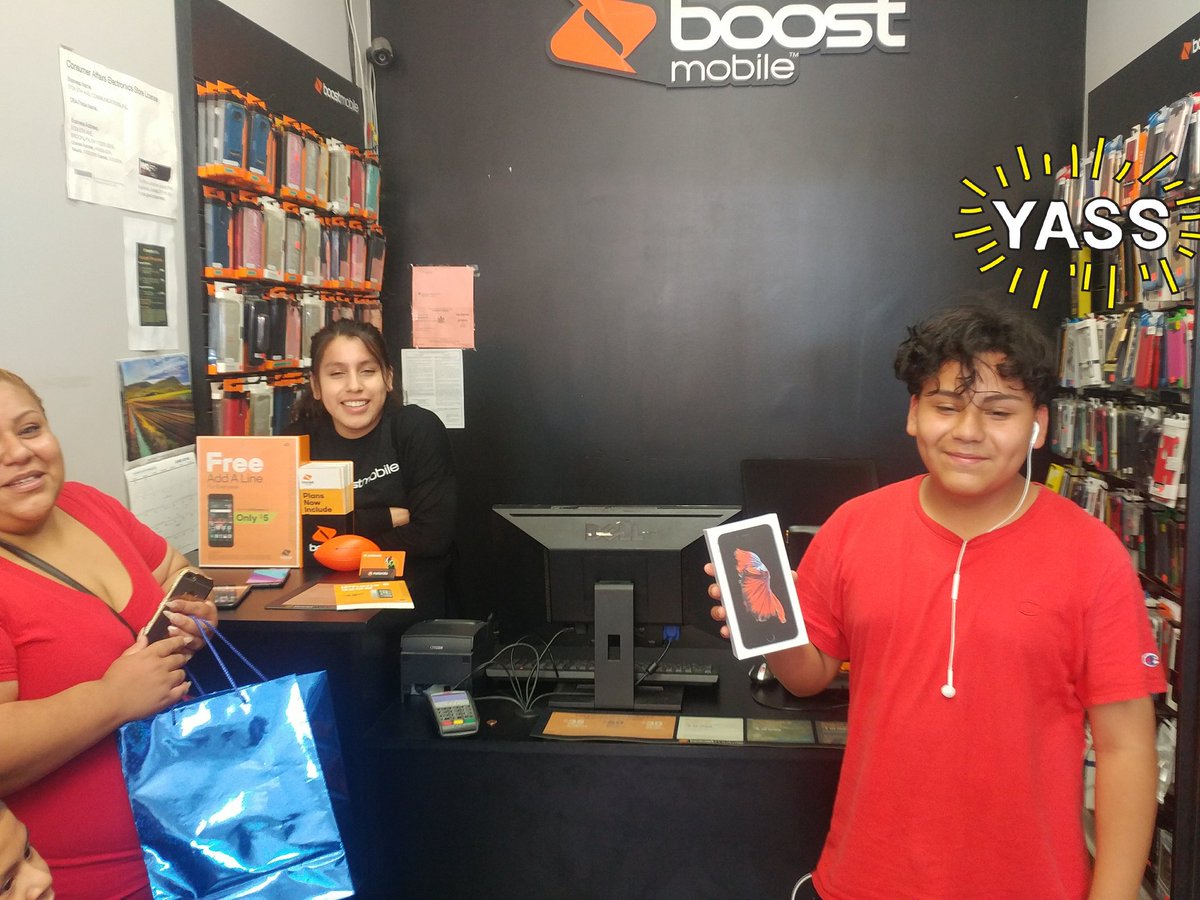 Boost_TonyP's tweet photo. We got this! 2 lines already #iphone6 out the door @5724WirelessBK Making ng every sale counts and closing June #BK💪 @shawnatspg #TeamNYC https://t.co/12caR9WTqp