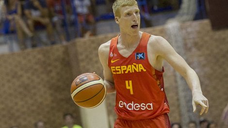 CarlosHernando_'s tweet photo. Alberto Díaz: "Siempre recordaré jugar con España en mi casa". Aquí puedes leer todas las palabras del base malagueño en la previa ante Bielorrusia >> https://t.co/ZX2bJSVlkD en @RadioMarcaMLG https://t.co/rF84eWgXTo