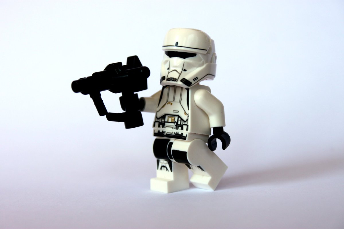 First Order Luka on Twitter: "New LEGO Star Wars custom weapons is LIVE NOW my YouTube channel. Go check it out here: https://t.co/GidBKDKKMN #lego #moc #starwars #weapons #guns #howto #legomoc @