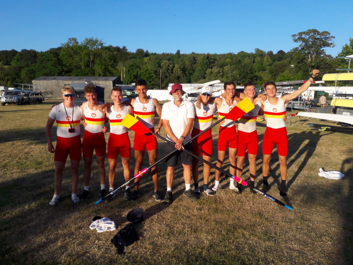 TidewayScullers's tweet photo. The TSS 'B' and 'C' Fawley quads both progress through qualifiers to join the A quad! Our Remenham 8, Double Scull and Brit B crew also join our pre qualified crews for @HenleyRegatta next week. #yeahscullers https://t.co/Fvls5s4BwP