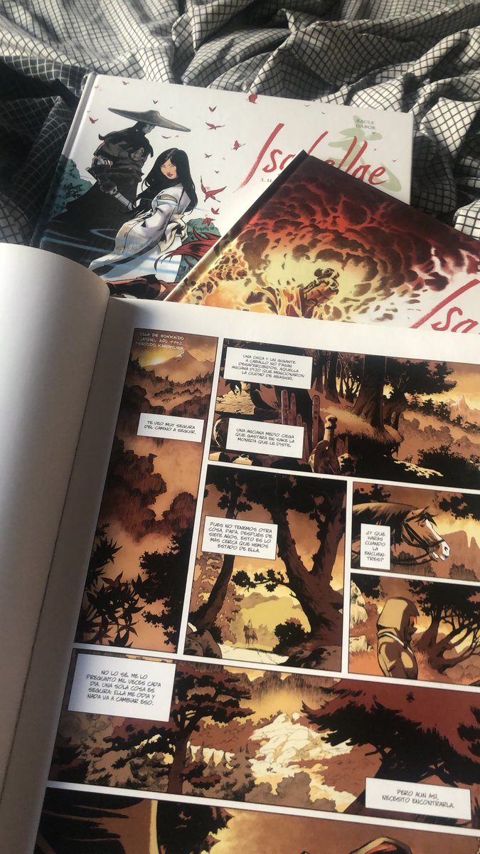 DanielCoronadoT's tweet photo. Y aquí parte de mi lectura de la tarde... hacía mucho que no estaba malete y que no tenía tanto tiempo para leer tranquilo :)
Por cierto #Isabellae de Gabor y @raule_oficial , crema de Samurai pelirroja en 6 tomitos.
#comic #PaLaEstanteria https://t.co/V7TV5rTAzu