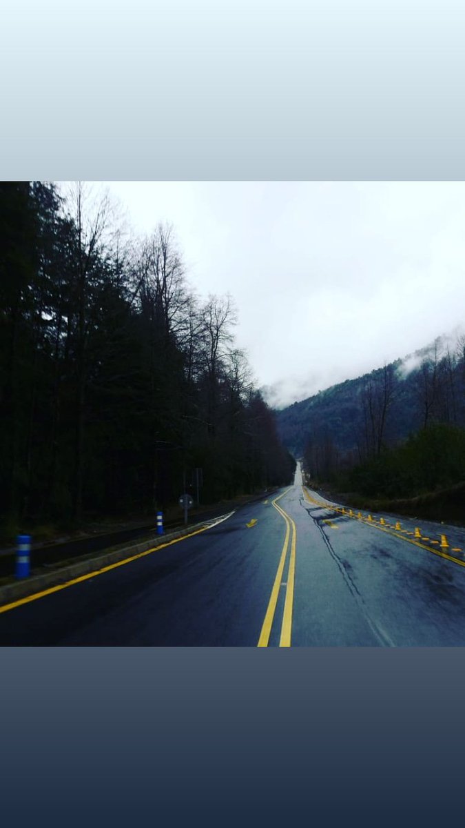 Recicla2R2's tweet photo. Imparable lluvia y viento .. volviendo de un nuevo viaje a @RB_HuiloHuilo
Dejamos #Vasosdebotellas nos trajimos nuevas botellas #reciclaje #proyectosustentable
#Valdiviacl. https://t.co/uO0dCxxddz