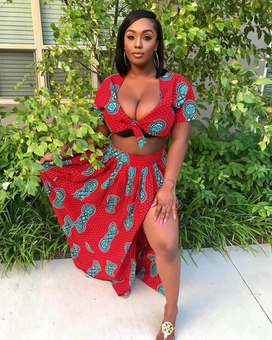 Loving this look ❤️ What you guys think ? 😍 comment below 👇🏾RT #dallas #texas #friday #blessings https://t<a href="/tag/texas"class="tags"><span>#texas</span></a><a href="/tag/friday"class="tags"><span>#friday</span></a><a href="/tag/dallas"class="tags"><span>#dallas</span></a><a href="/tag/blessings"class="tags"><span>#blessings</span></a>