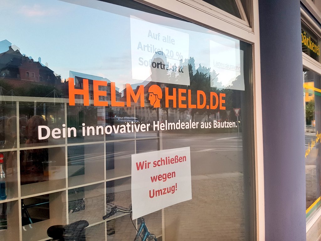 Schmanle's tweet photo. Abschiedsparty von #Helmheld in #Bautzen. Expansion nach #Dresden oder unter https://t.co/pCcSh8bdmr. Viel Erfolg an Tim und Gordian. https://t.co/UOVoSXklnF