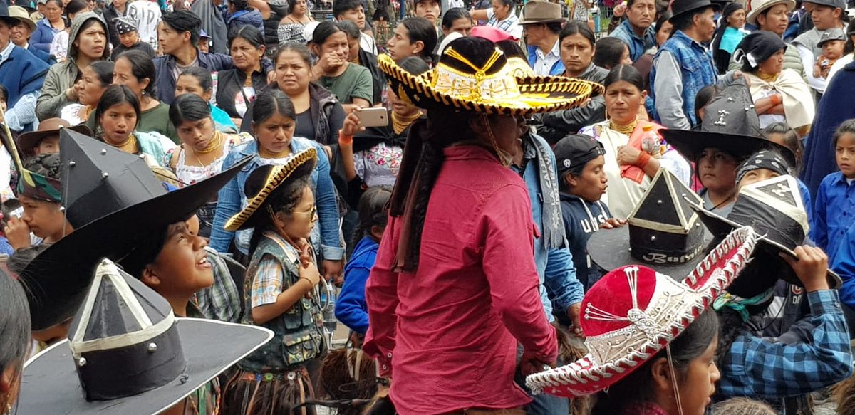 PlanaIbarra's tweet photo. AHORA: COTACACHI: INTI RAYMI: Desde la @goberimbabura se informó que se realiza operativos de control permanentes a fin de garantizar la seguridad ciudadana en toda la provincia, sobre todo en Cotacachi. #IntiRaymi2018 #HatunPuncha. https://t.co/xDHkByBwde