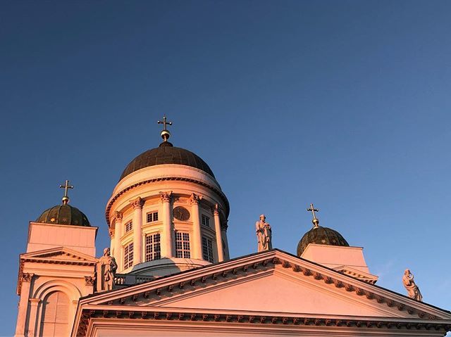 ConnorHawkins's tweet photo. Helsinki Finland #nofilter https://t.co/0mA0LGfocQ https://t.co/jwOmXLV461