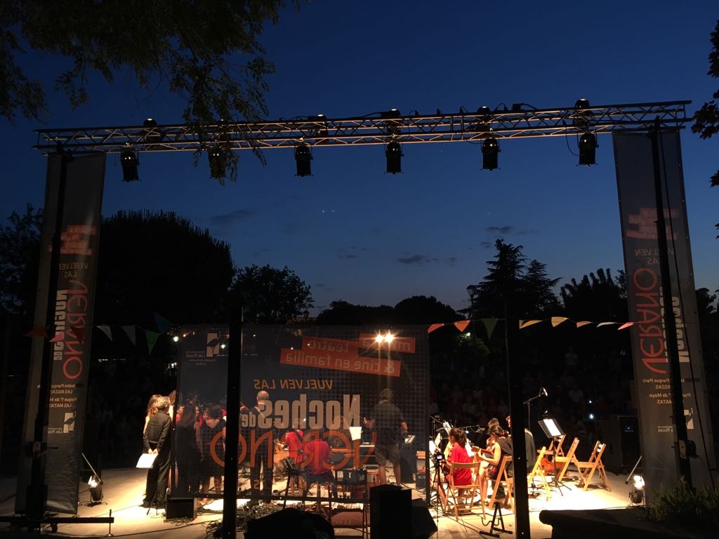CulturaLasRozas's tweet photo. Estupenda noche de #música en #LasMatas concierto #Musikum #NochesdeVerano #TalentoLocal https://t.co/fuYGlYxZrN