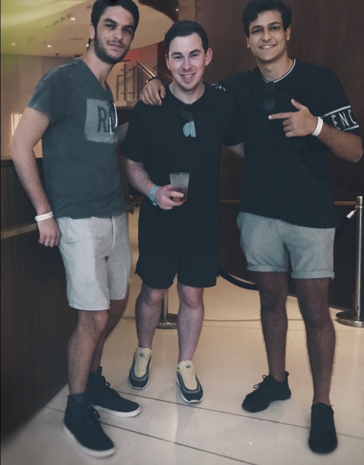 ANGdjs's tweet photo. Only 30 mins left for HOA! Tune in and try to guess which ID you think is ours 😅🔥 https://t.co/S8oOsIgQJH