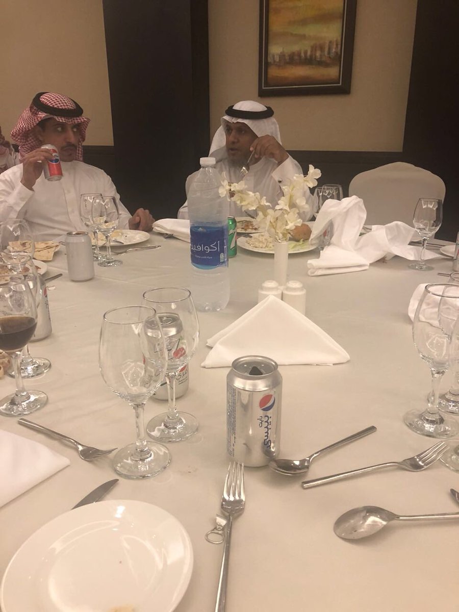 oudiani's tweet photo. ليلة أنس ومحبة جمعتنا مع بعض الزملاء والأصدقاء والأقارب في حفل زواج أخينا وزميلنا القدير عبدالله بن عبدالرحمن العضياني في فندق ماريوت السفارات "كورت يارد" https://t.co/CnRgpbZfFH