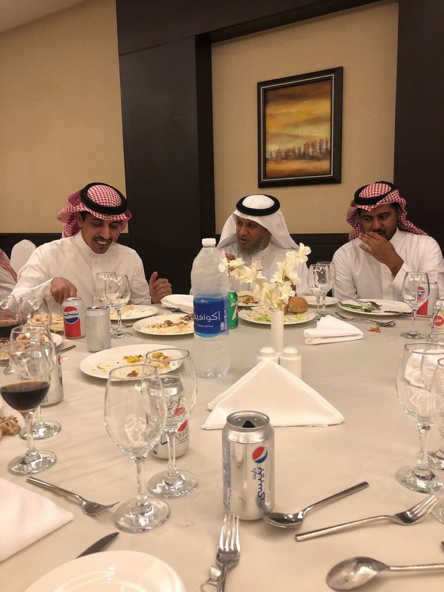 oudiani's tweet photo. ليلة أنس ومحبة جمعتنا مع بعض الزملاء والأصدقاء والأقارب في حفل زواج أخينا وزميلنا القدير عبدالله بن عبدالرحمن العضياني في فندق ماريوت السفارات "كورت يارد" https://t.co/CnRgpbZfFH