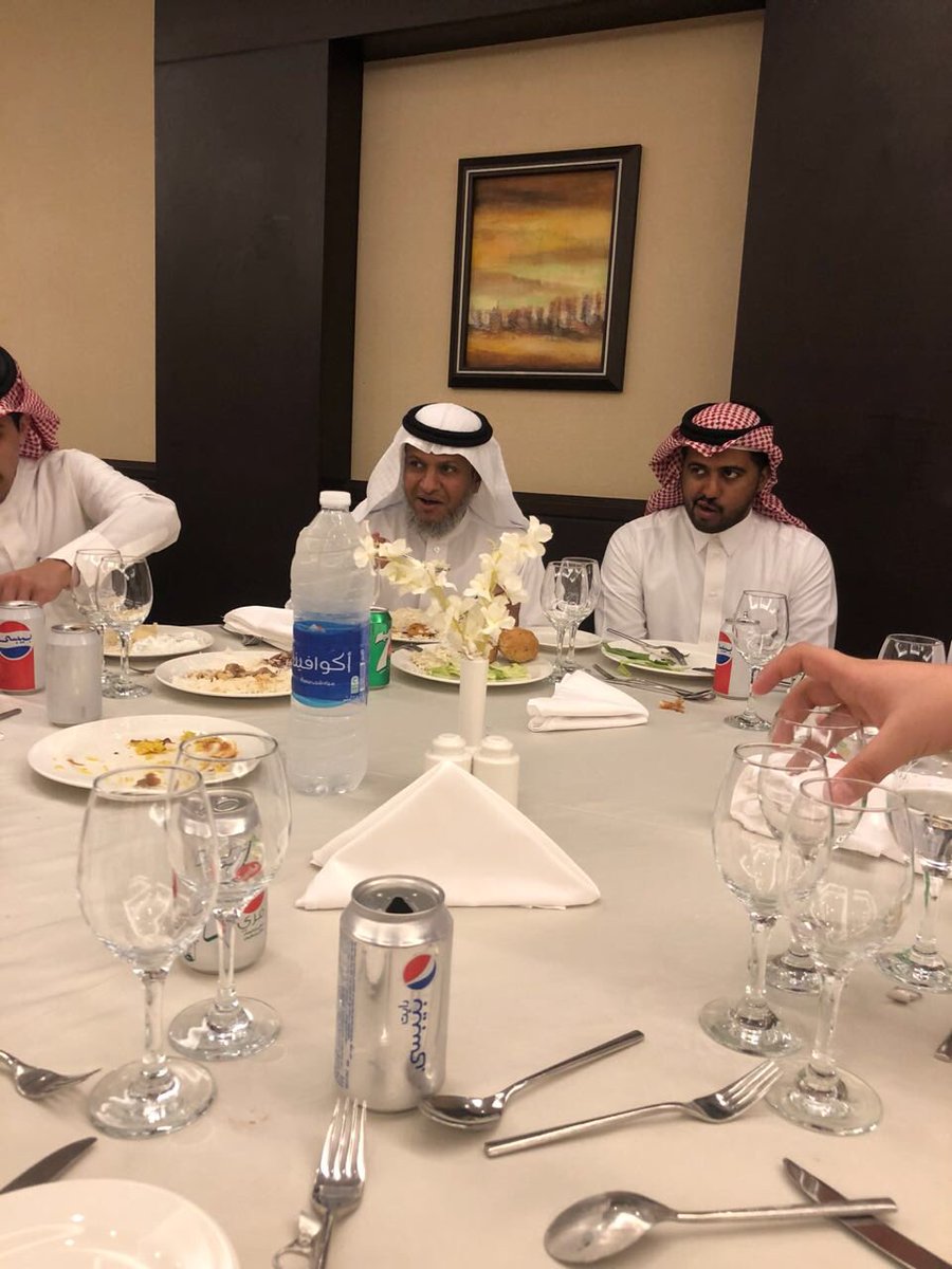 oudiani's tweet photo. ليلة أنس ومحبة جمعتنا مع بعض الزملاء والأصدقاء والأقارب في حفل زواج أخينا وزميلنا القدير عبدالله بن عبدالرحمن العضياني في فندق ماريوت السفارات "كورت يارد" https://t.co/CnRgpbZfFH