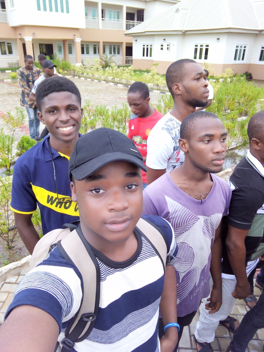 code_enzyme's tweet image. Today was very interesting, Thanks to @OluakaInstitute for the opportunity to learn #Howtostartup. Long live @OluakaInstitute